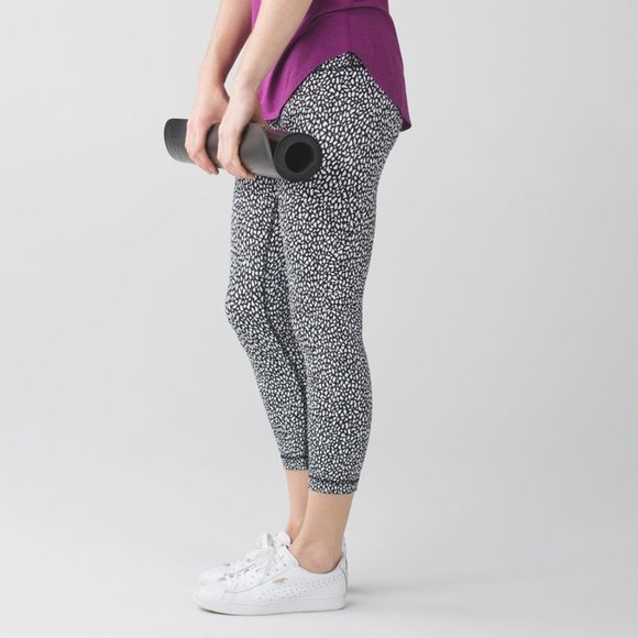 Lululemon Wunder Under Crop (Hi-Rise) Rare Mosaic - Picture 11 of 12